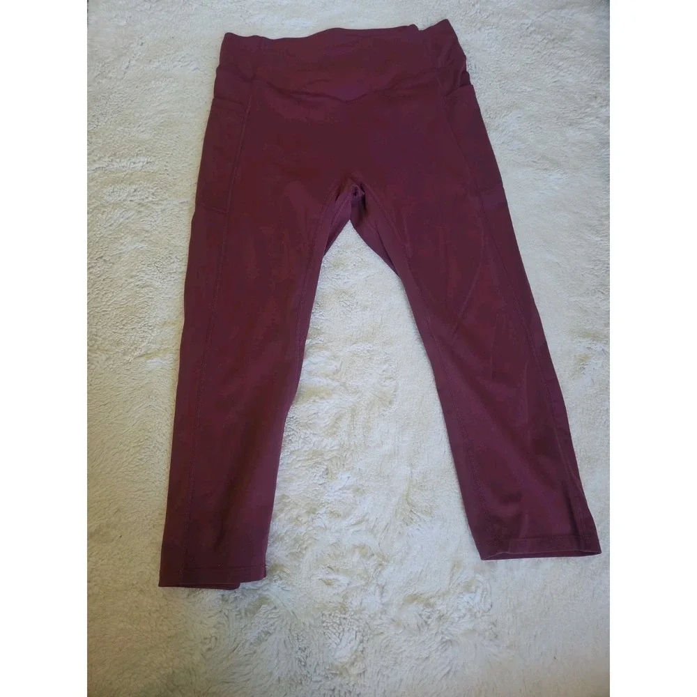 Halara Womens High Waisted Scrunch Butt Pockets Leggings Burgundy Crop Large